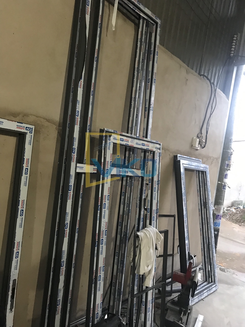 gia công cửa nhôm kính viko