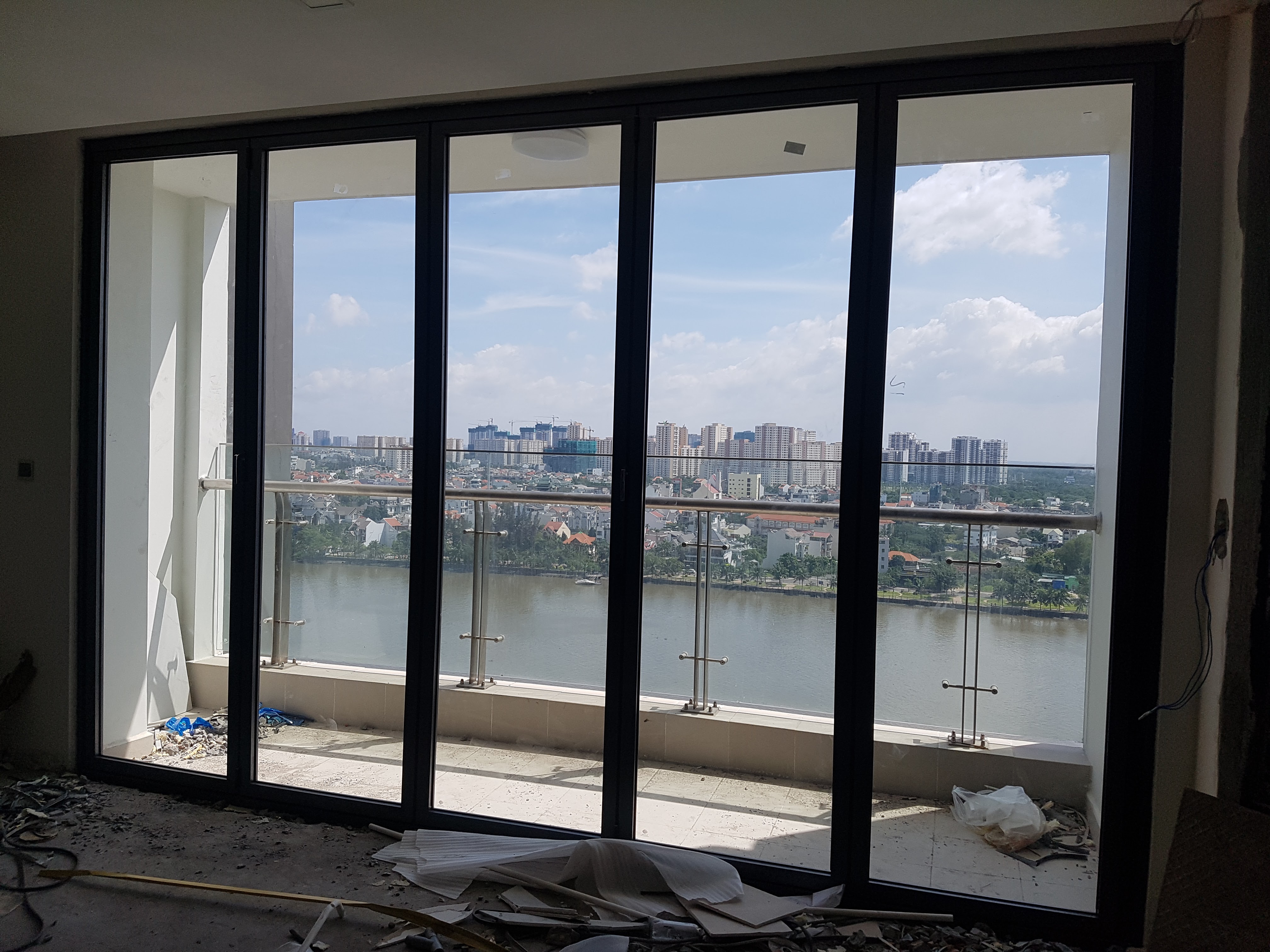 Mẫu Cửa Đi Xếp Trượt Cho Căn Hộ Chung Cư Cao Cấp