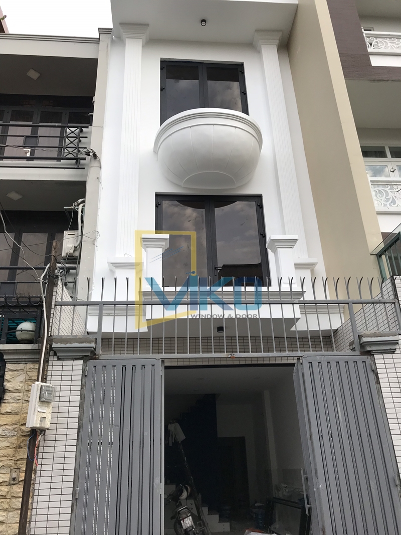 cửa nhôm kính tại bình thạnh