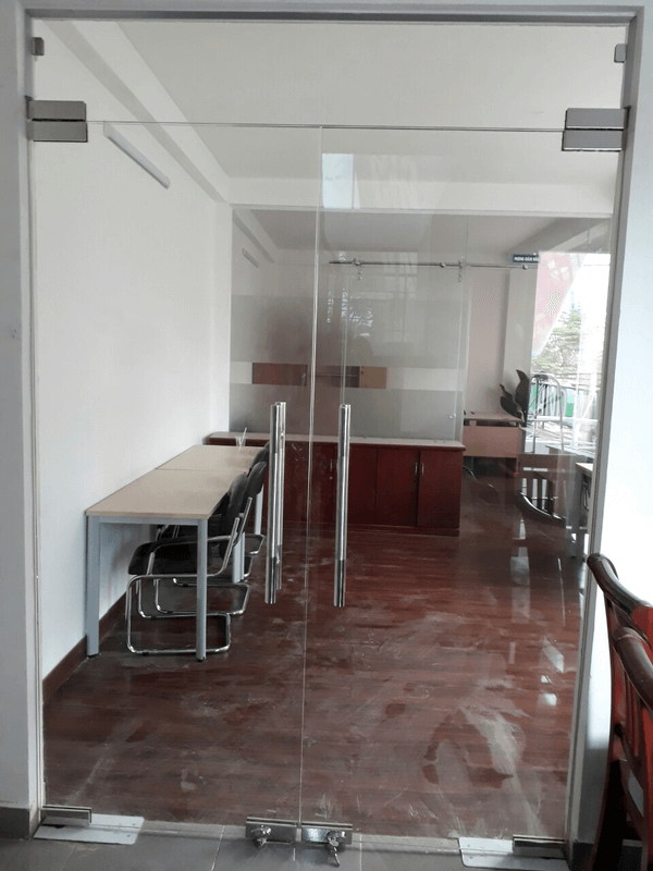Cửa Kính Bản Lề Sàn- 2 cánh Cửa Kính Bản Lề Sàn- 2 cánh