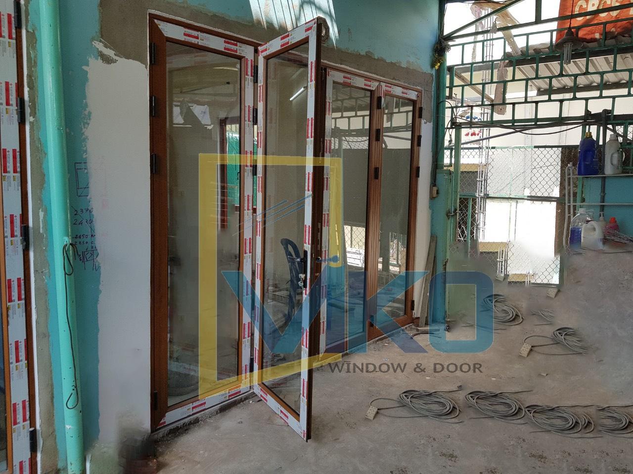 Cửa Đi Mở Quay 4 Cánh Cửa Đi Mở Quay 4 Cánh