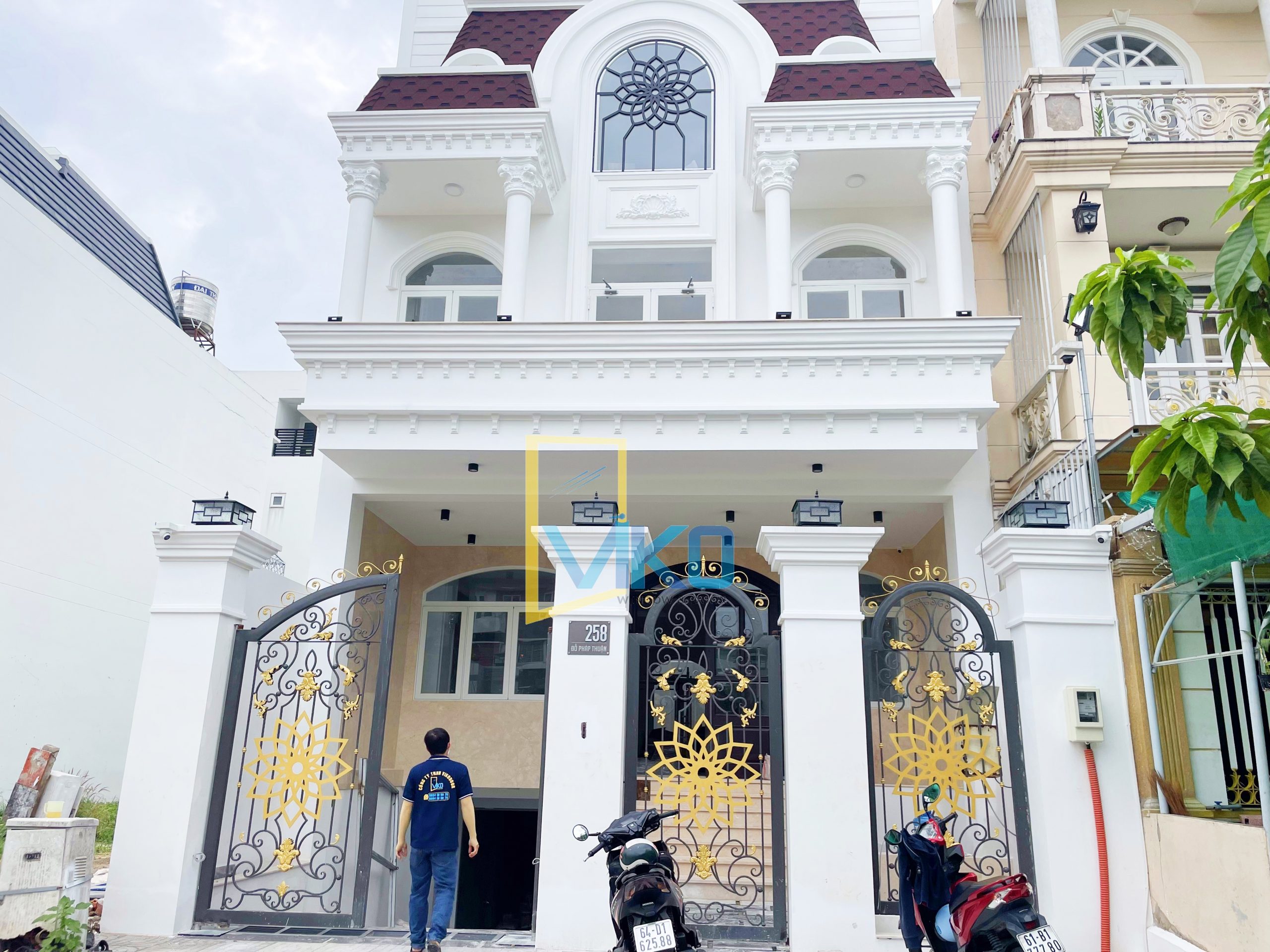 Toàn Cảnh Căn Biệt Thự Toàn Cảnh Căn Biệt Thự